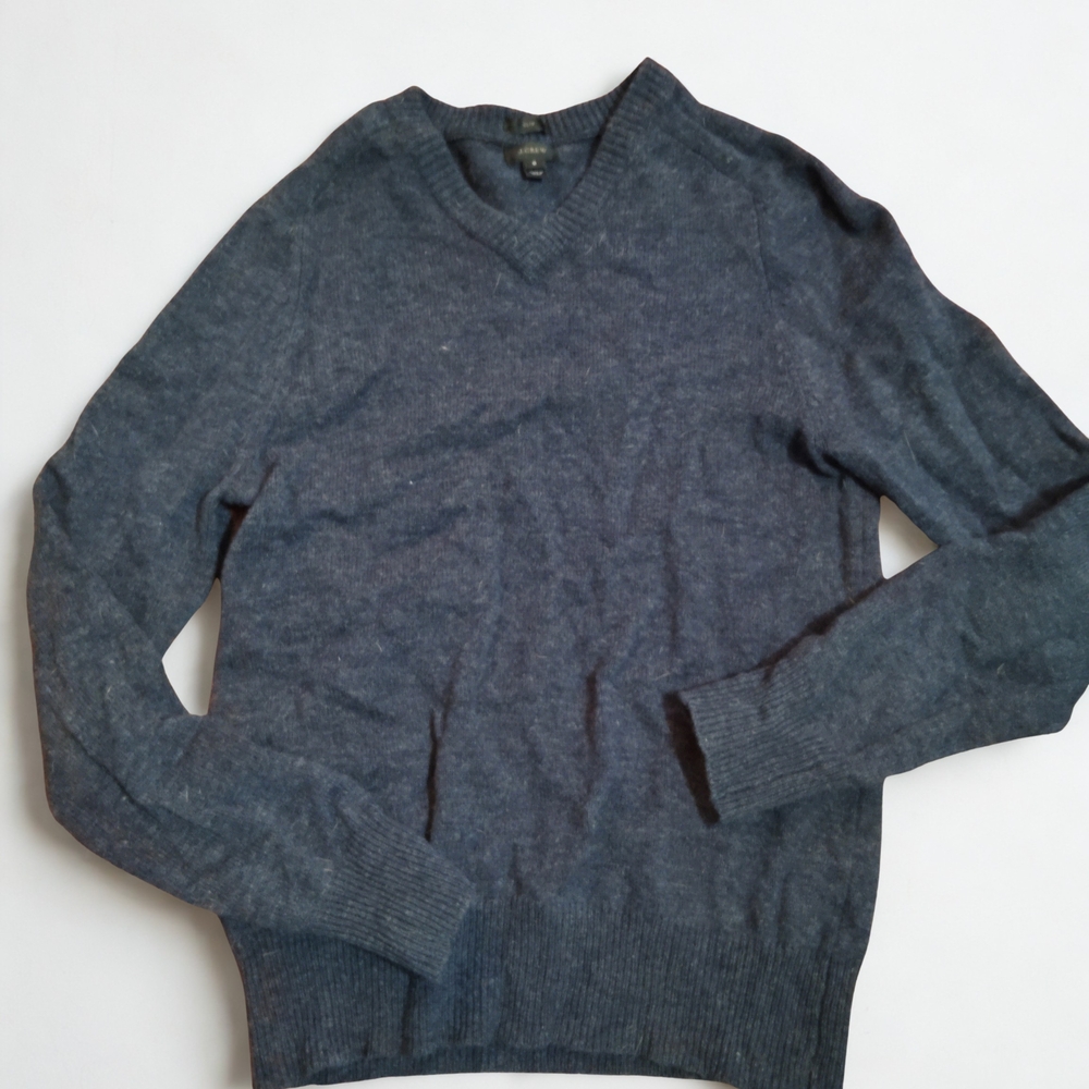 J. Crew Men's V-Neck Sweater in Heather Navy